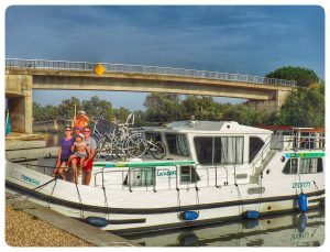 vacances en péniche en famille
