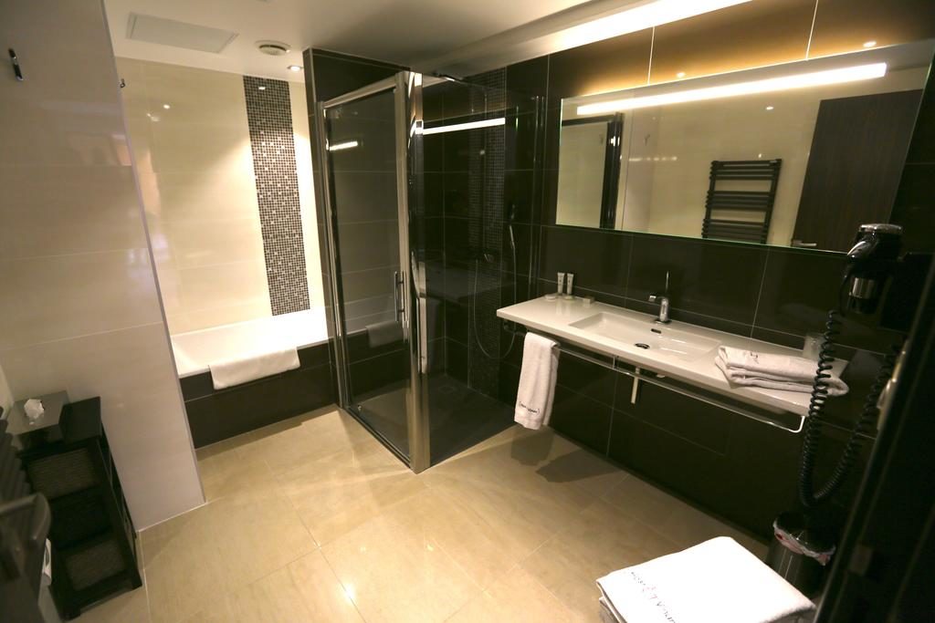 hotel host & vinum canet 
